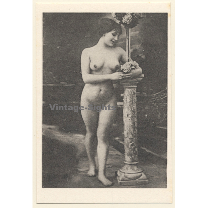 1920s Erotica: Belle Epoque Nude*7 / Risqué - Boudoir (Vintage Trading Card ~1930s)