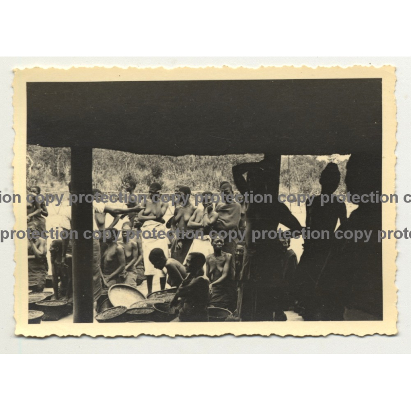 Looking Out Of Hut Onto Tribal Africans - Sarong / Congo? (Vintage Photo B/W ~1930s/1940s)