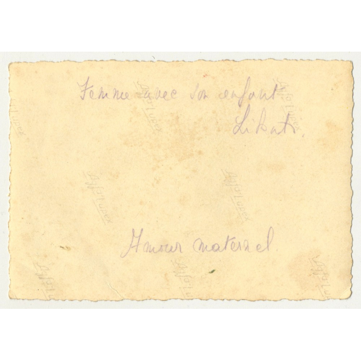 African Woman W. Beautiful Baby On Arm / Likati - Congo (Vintage Photo B/W ~1940s/1950s)