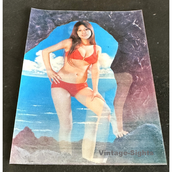 PK-265: Nude Bikini Girl Of The Grotto / Pin-Up (Vintage 3D Stereo Effect Postcard Toppan)