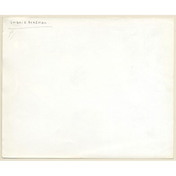 Ingrid Bergman & Man have a Drink (Vintage Press Photo 1960s)