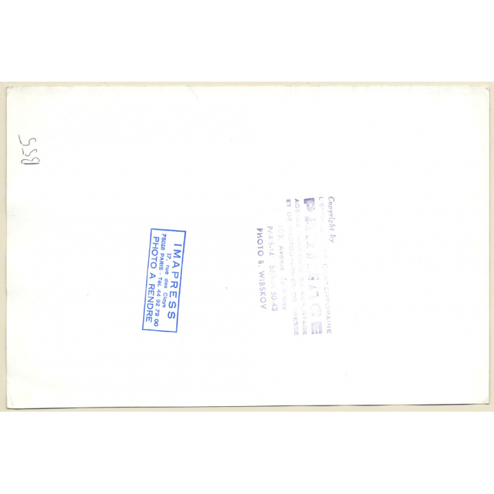 Ingrid Bergman & Actress on Stage (Vintage Press Photo 1960s)