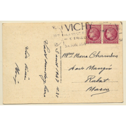 Vichy / France: La Source Grande Grille (Vintage PC 1947)
