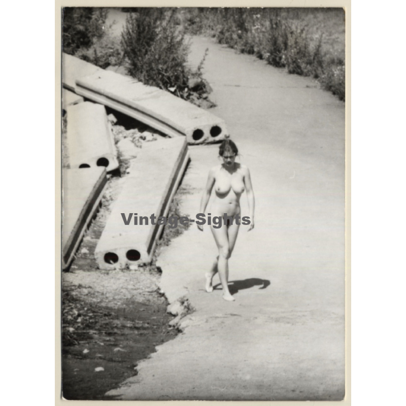 Erotic Study: Natural Nude Woman On Baltic Sea Shore (Vintage Photo GDR ~1980s)