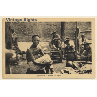 Beijing / China: Native Street Hairdresser (Vintage PC ~1910s)