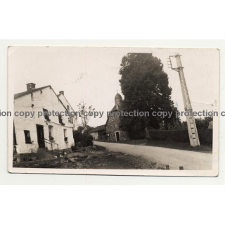 4980 Brume / Belgium: Houses & Chruch (Vintage Photo B/W 1934)