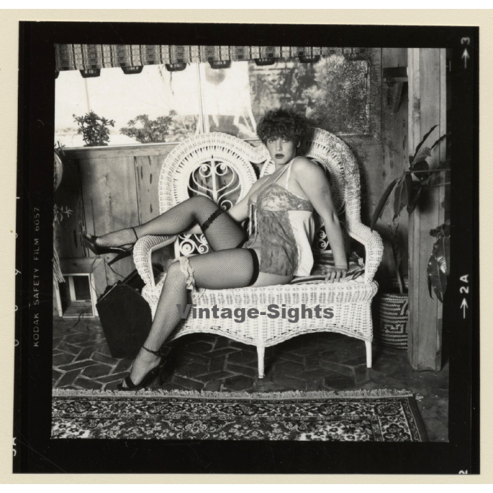 Erotic Study: Racy Busty Semi Nude Pin-up In Garden House*5 / Negligee (Vintage Contact Sheet Photo 1970s/1980s)