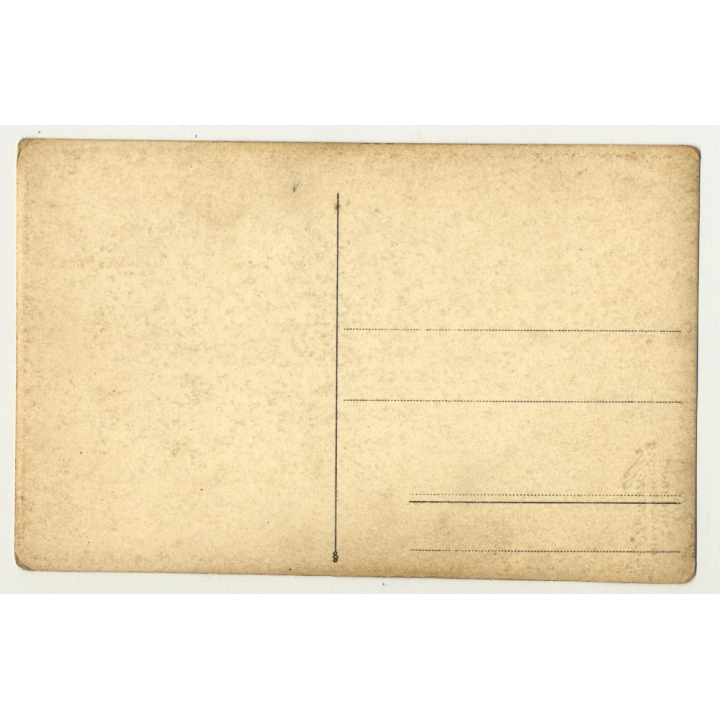 Woman W. Impressing Upstyle Hairstyle / Fashion (Vintage Postcard A. Louvois 1919)