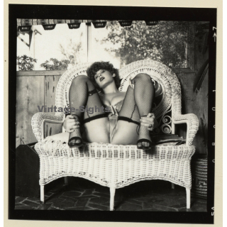 Erotic Study: Racy Busty Semi Nude Pin-up In Garden House*24 / Cheeky Look (Vintage Contact Sheet Photo 1970s/1980s)