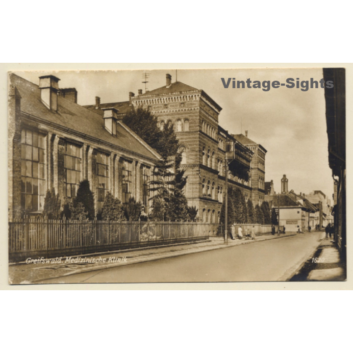 Greifswald / Germany: Medizinische Klinik (Vintage RPPC ~1910/1920s)