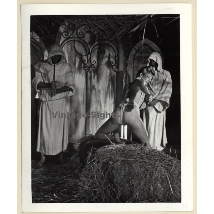 Adult Movie Star Sharon Mitchell in Space Virgins*2 (Vintage Press Photo 1984)