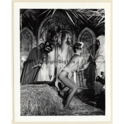Adult Movie Star Sharon Mitchell in Space Virgins*3 (Vintage Press Photo 1984)