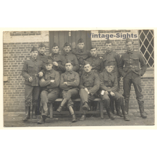 Beverloo / WW1: Group Of Belgian Soldiers In Front Of Barracks (Vintage RPPC ~1910s)