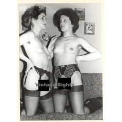 Erotic Study: 2 Funny Nudes Pose Together*1 / Hairy Armpits (Vintage Photo GDR ~1980s)
