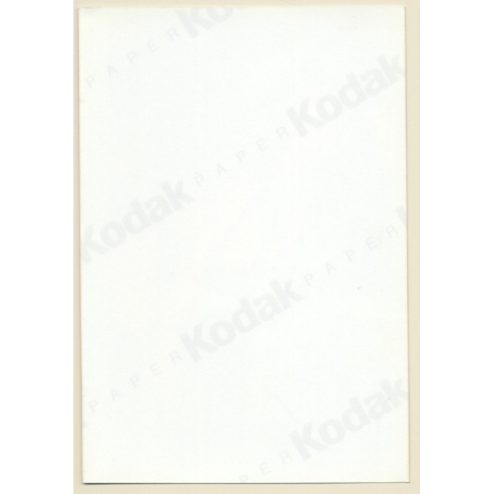 Erotic Study: Slim Pretty Dark-Skinned Nude*24 / Big Smile (Vintage Photo ~1990s)