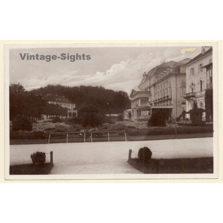 Rogaska Slatina - Rohitsch-Sauerbrunn / Slovenia: Villas & Park (Vintage RPPC 1930)