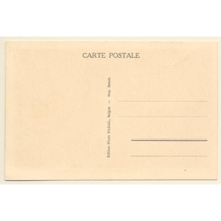 Annam / Vietnam: Group D'une Famille Moïs / Nude - Ethnic - Ear Stretching (Vintage PC ~1920s/1930s)