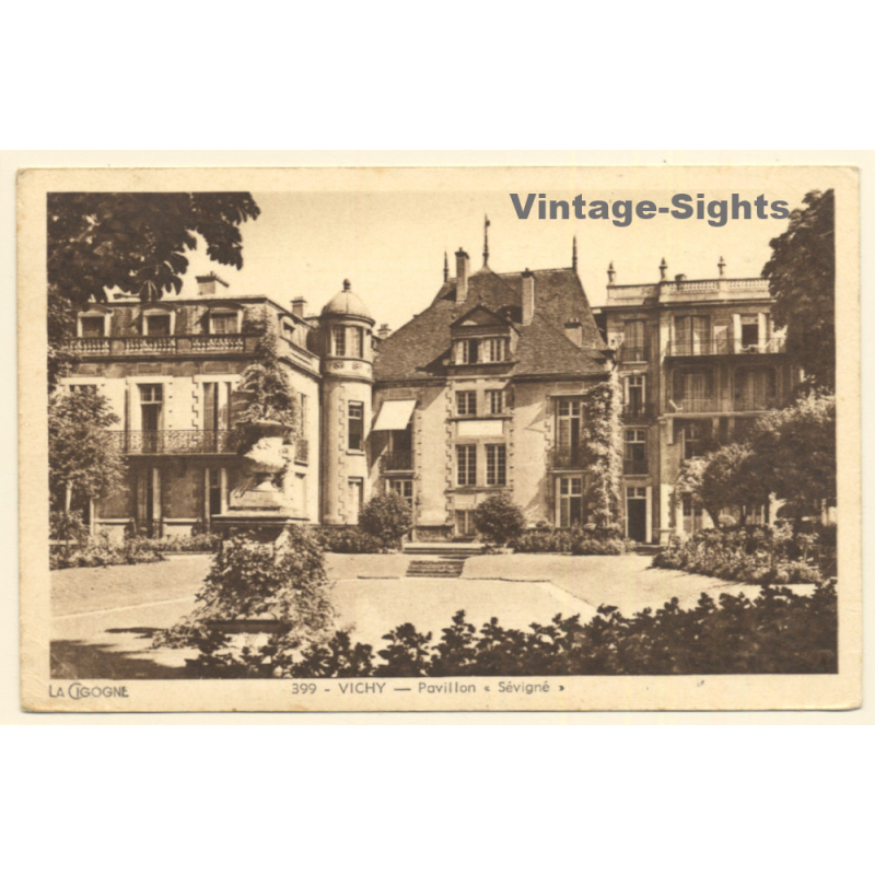 Vichy / France: Pavillon Sévigné (Vintage PC 1949)