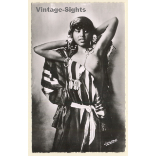 Lehnert & Landrock: Sud Algérienne Jeune Nomade / Topless (Vintage RPPC ~1930s/1940s)