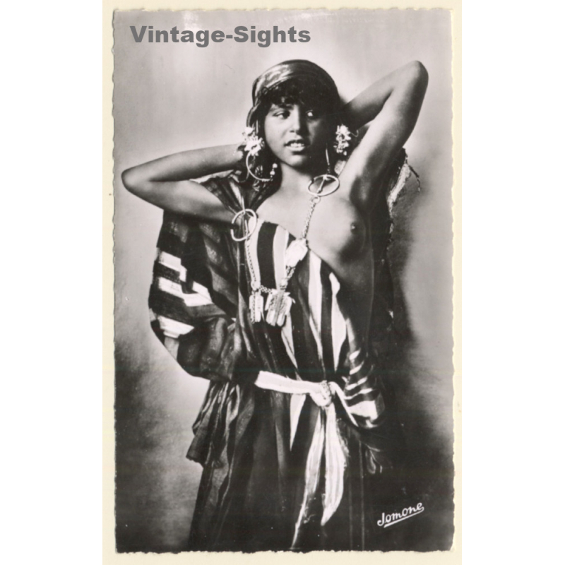 Lehnert & Landrock: Sud Algérienne Jeune Nomade / Topless (Vintage RPPC ~1930s/1940s)