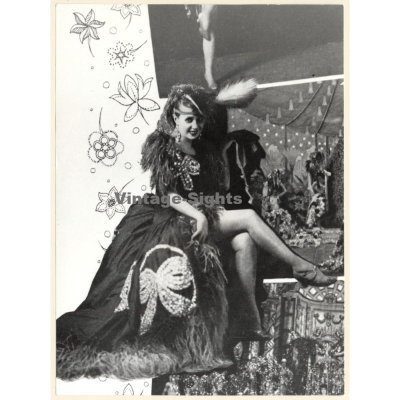 1920s Erotica: Mistinguette Au Moulin Rouge *2 / Boudoir (Large Photo Reprint ~ 24 x 18 CM)