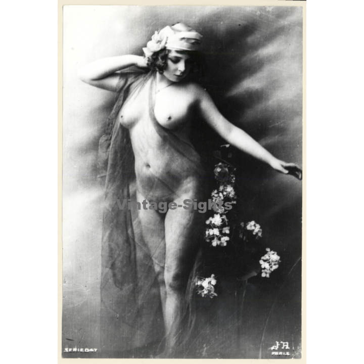1920s Erotica: Nude Fernande - Jean Agelou / Boudoir (Large Photo Reprint ~ 24 x 17 CM)