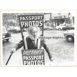 Jerri Bram (1942): Old Scruffy Passport Photos Street Vendor / London (Vintage Photo ~1970s)