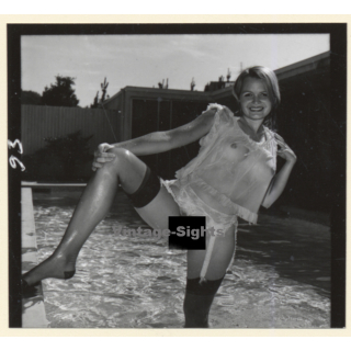 Erotic Study: Pretty Blonde Nude At Swimming Pool *4 (Vintage Contact Sheet 1970s/1980s)
