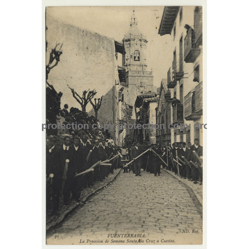 Fuenterrabia / Spain: La Procesion de Semana Santa, La Cruz A Cuestas (Vintage Postcard)