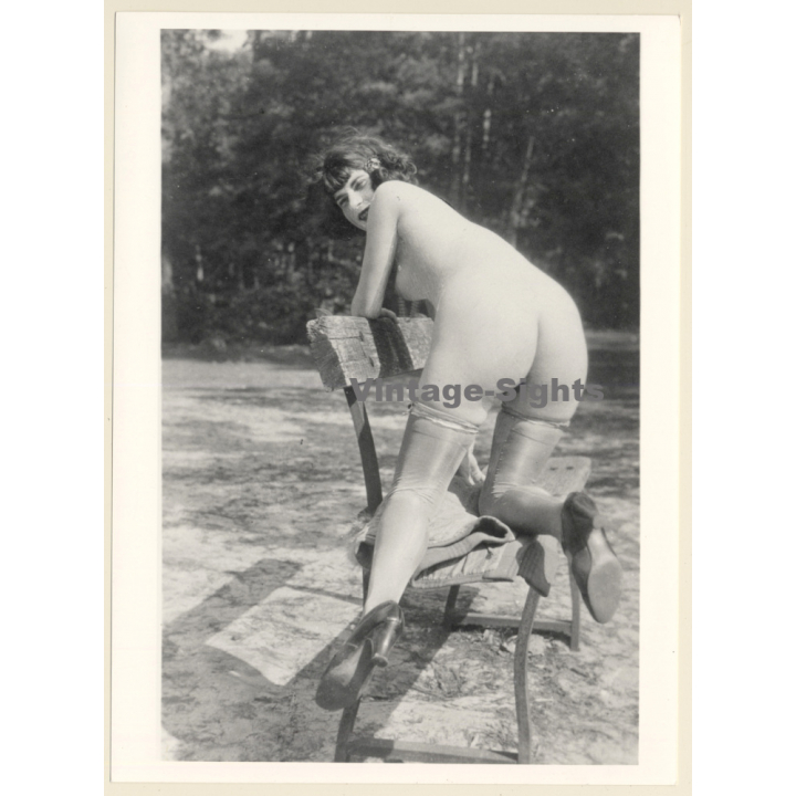 1920s Erotica: Cheeky Nude On Bench *3 / Butt - Boudoir (Large Photo Reprint ~ 24 x 18 CM)