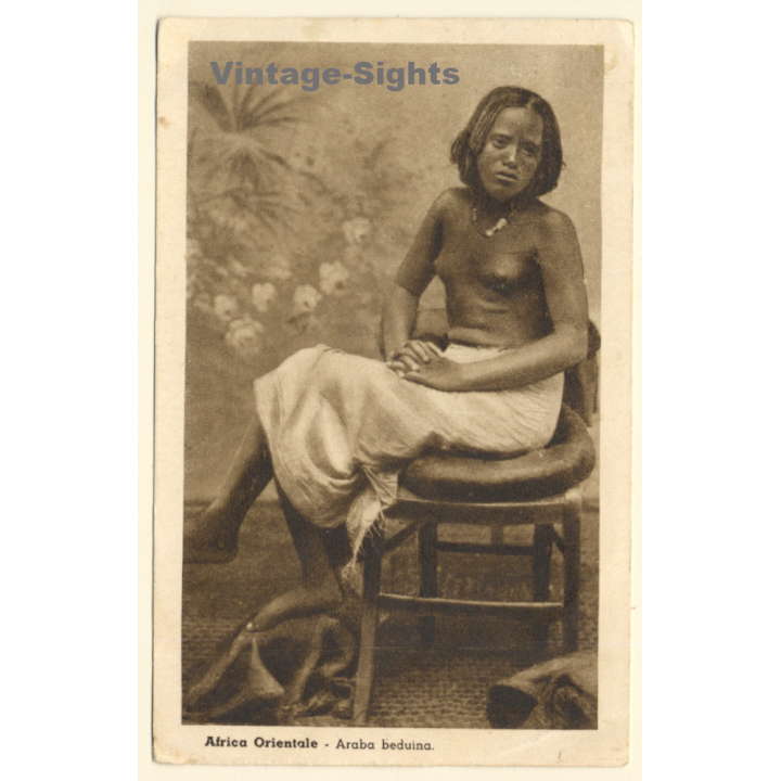Eritrea / Africa: Topless Arab Bedouin / Risqué - Ethnic Nude (Vintage PC 1936)