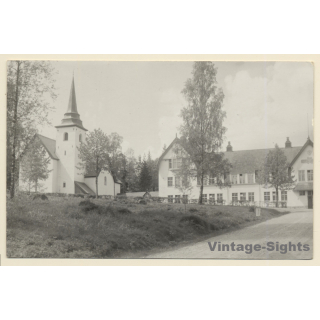 Lungsund / Sweden: Lundsbergs kyrka / Church (Vintage RPPC ~1930s/1940s)