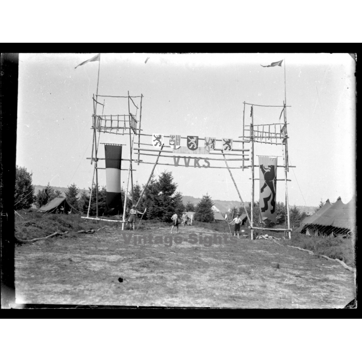 6th World Scout Jamboree 1947 / Moisson: VVKS Vlaams Verbund Katolieke Scouts (Vintage Glass Plate Negative)