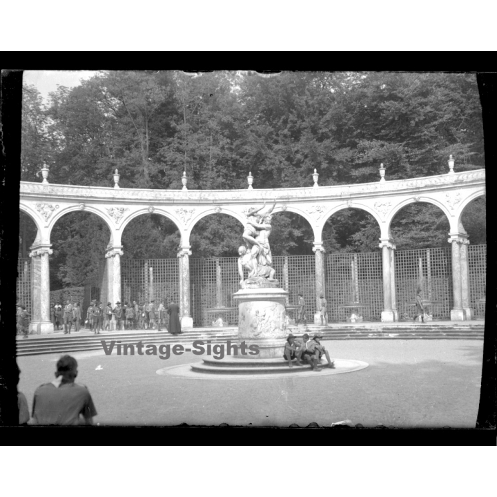 6th World Scout Jamboree 1947 / Moisson: Scouts At La Colonnade Versailles (Vintage Glass Plate Negative)