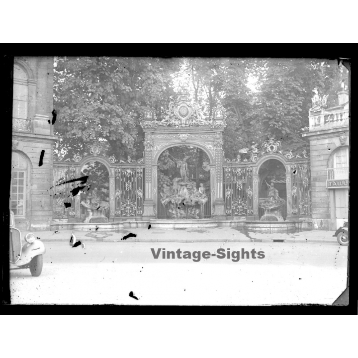 Nancy / France: Fontaine Neptune - Place Stanislas (Vintage Glass Plate Negative 1947)