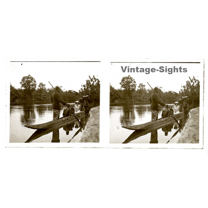 N'Djili - Kimpoko - Léopodville / Congo: Colonial Woman & Natives In Dugout On River (Vintage Stereo Glass Plate 1934)