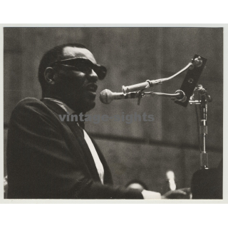 Ray Charles In Action (Vintage Press Photo 1960s)