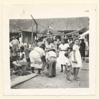 Santander de Quilichao / Colombia: Local Market - Native Street Vendors*2 (Vintage Photo 1957)
