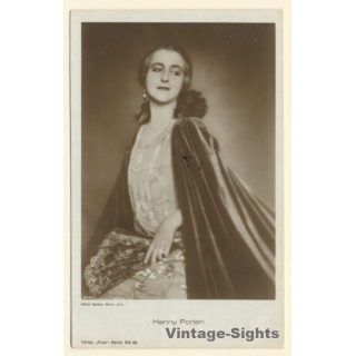 Henny Porten / Actress - Ross Verlag 976/1 (Vintage RPPC 1920s/1930s)