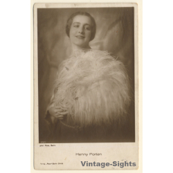 Henny Porten / Actress - Ross Verlag 573/1 (Vintage RPPC 1920s/1930s)
