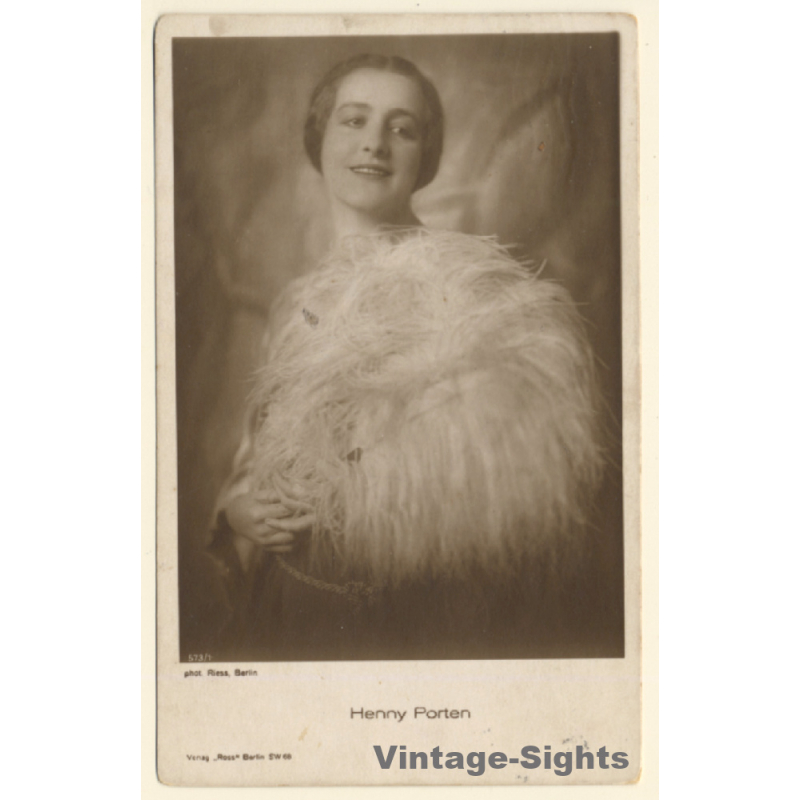 Henny Porten / Actress - Ross Verlag 573/1 (Vintage RPPC 1920s/1930s)