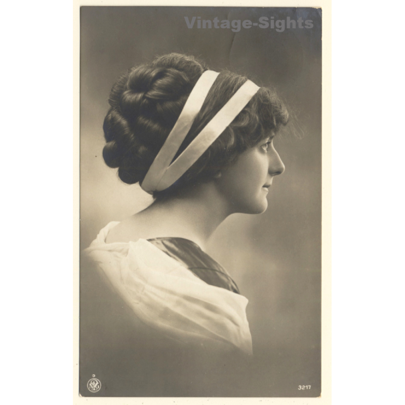 Profil View Of Woman With Updo / Headband - Hairstyle (Vintage RPPC 1922)