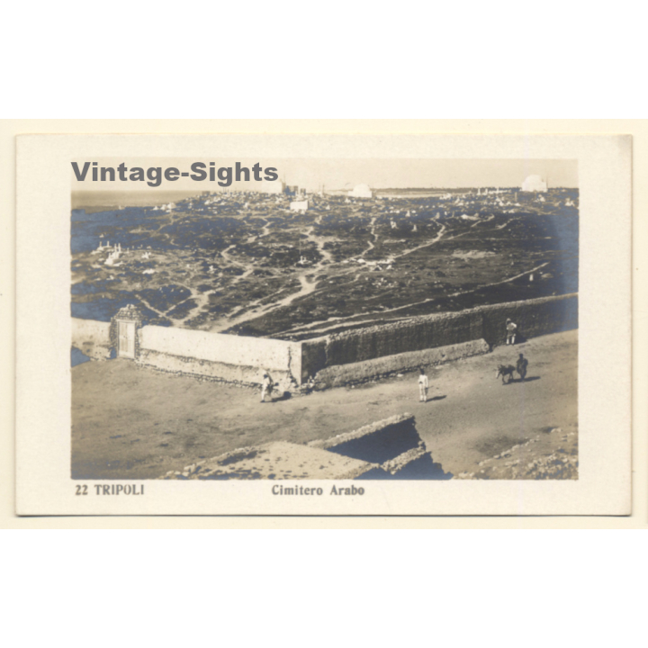 Tripoli / Italian Tripolitania: Cimitero Arabo / Graveyard (Vintage RPPC ~1910s)