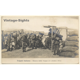 Italo-Turkish War (1911-1912): Landing Of The Troops October 1911 *5 (Vintage RPPC)