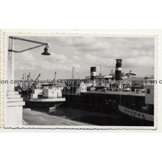 Port Facilities Of Stanleyville & Steamers / Congo - Africa (Vintage RPPC B/W 1955)