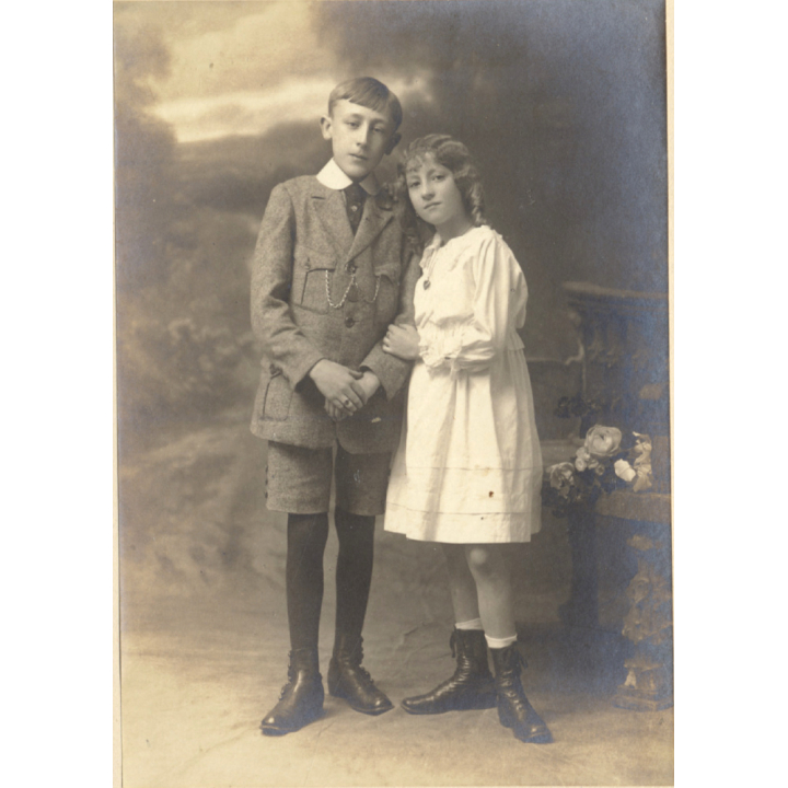 Samson & Co: Portrait Of Elegant Sister & Brother (Vintage Photo ~1920s/1930s)