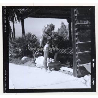 Erotic Study: Racy Blonde Nude Relaxes In The Sun*9 / Legs (Vintage Contact Print 1970s/1980s)