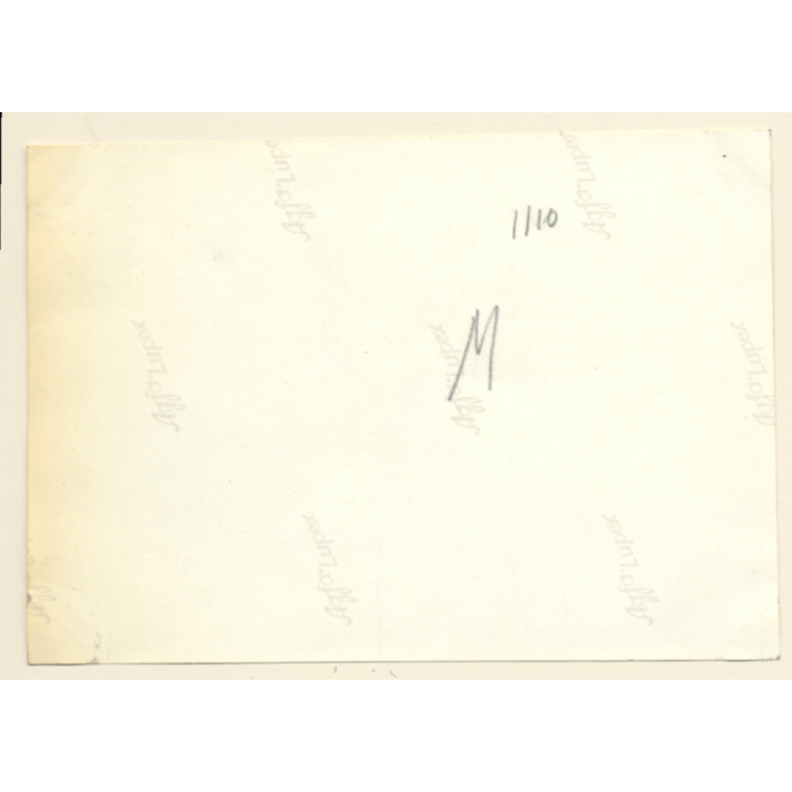 Blankenberge: Elegant Girl & Boy In The Dunes / Beach Scene - Fashion (Vintage Photo 1921)