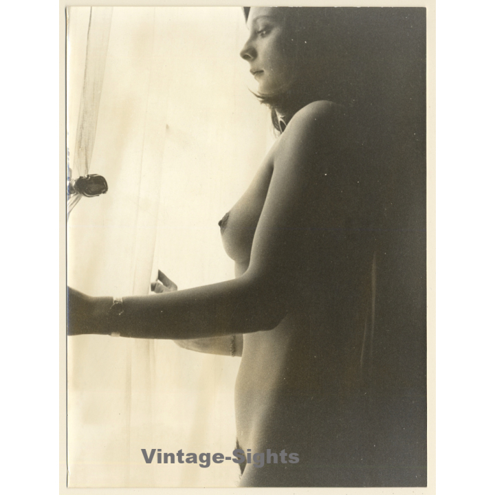 Erotic Study by Hubert Toyot: Natural Dark-Haired Nude*11 / Looking Out Of Window (Large Vintage Photo 1950s/1960s)