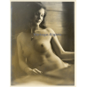 Erotic Study by Hubert Toyot: Natural Dark-Haired Nude*14 / Upper Body (Large Vintage Photo 1950s/1960s)